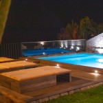 Pool bei Nacht